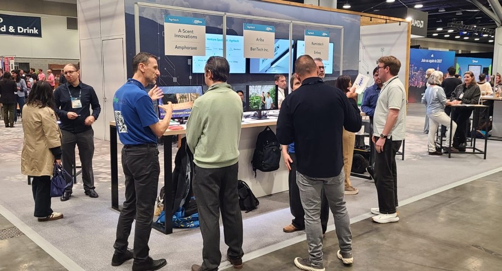 Inanç connecting with attendees at Web Summit